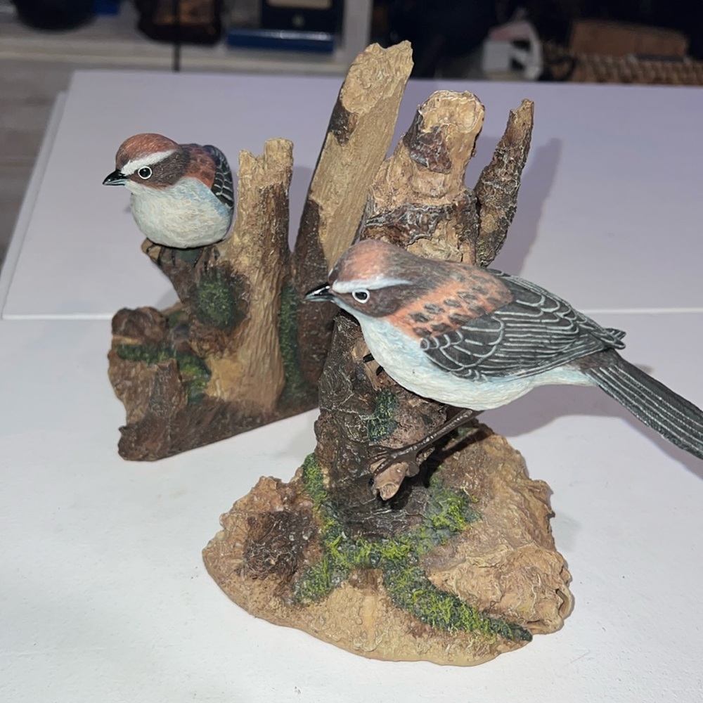 Hours of Power Sparrow Club Sparrow Bookend Figurine vintage